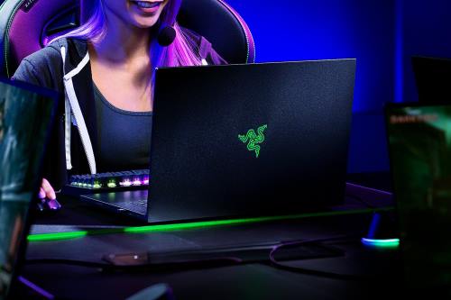 Laptop Razer Customize your Blade 16 One Color 26T07