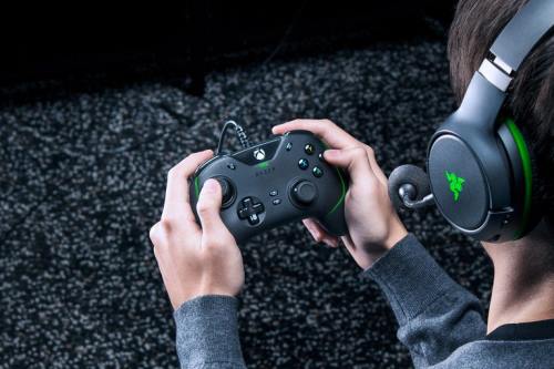 Console Razer Wolverine V2 Black 26T0162