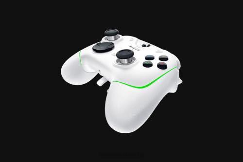 Console Razer Wolverine V2 Chroma White 26T0161