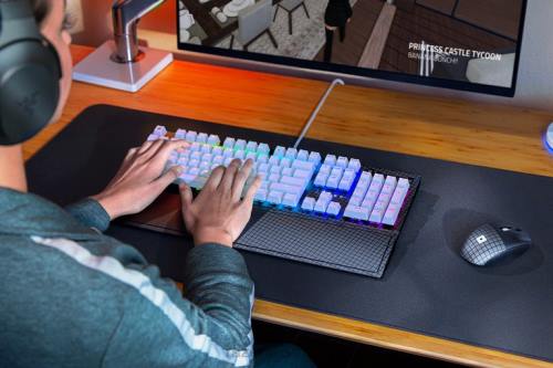 Keyboard Razer BlackWidow V3 - Green Switch - US - Roblox Edition White 26T059